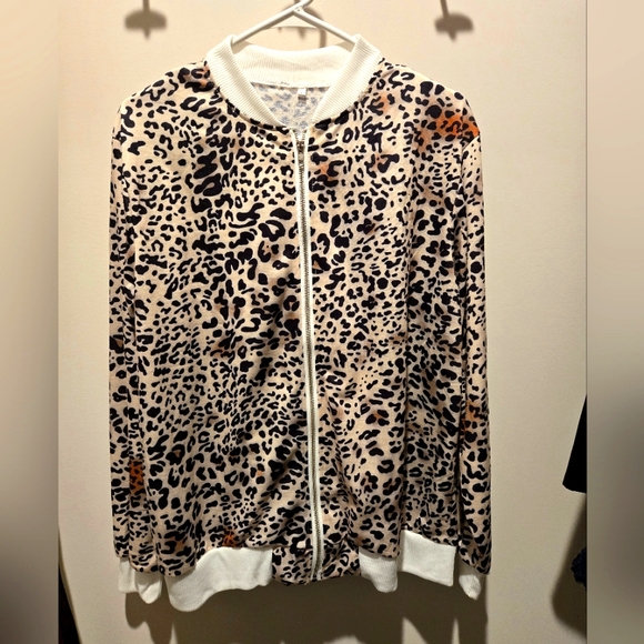 Animal / Leopard Print Cardigan size L - Picture 2 of 4